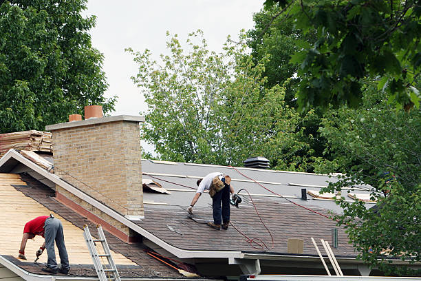 Best Emergency Roof Repair  in Marshalltown, IA